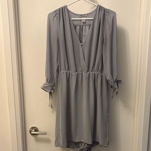 H&M Long Sleeve V-neck Dress with Tie Cuffs